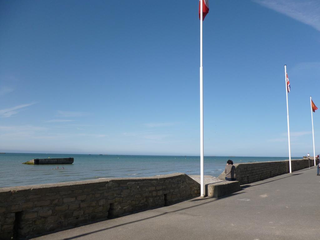 Appartement Studio De La Mer à Arromanches-les-Bains Extérieur photo